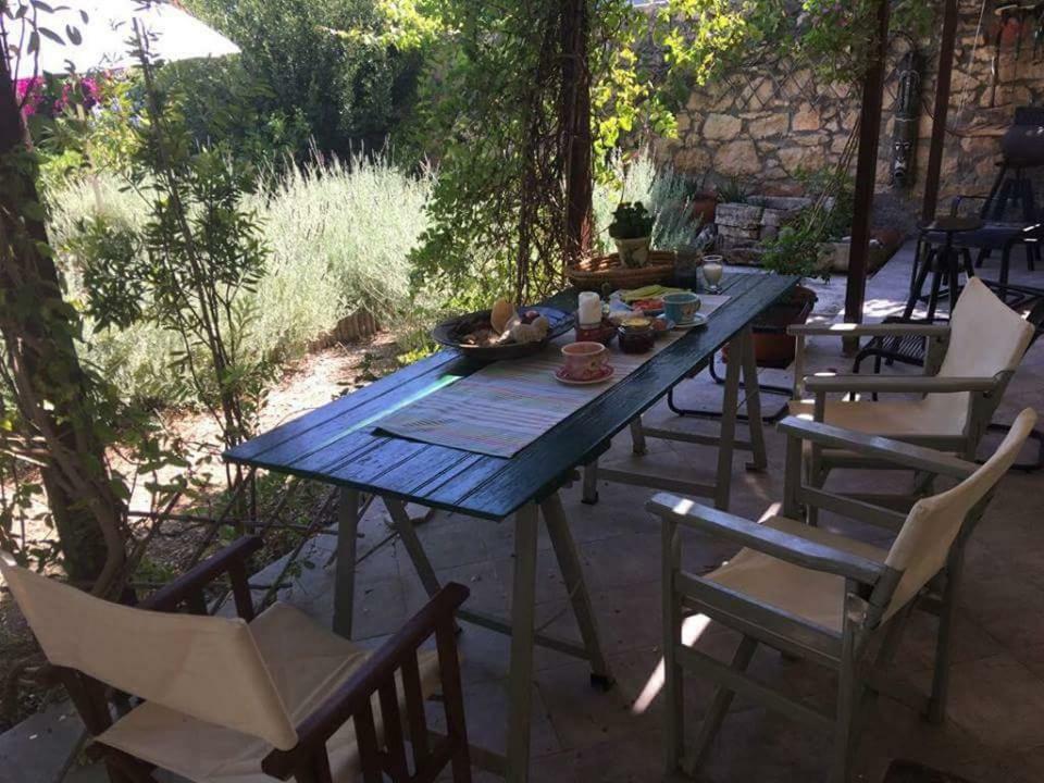 Willa Aegina'S Oasis Zewnętrze zdjęcie